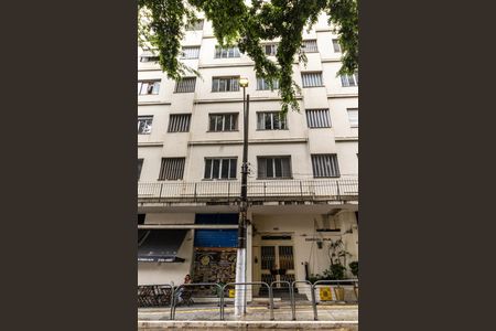 Apartamento à venda com 61m², 1 quarto e sem vagaFachada