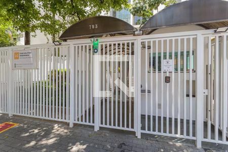 Apartamento para alugar com 55m², 2 quartos e 1 vagaFachada