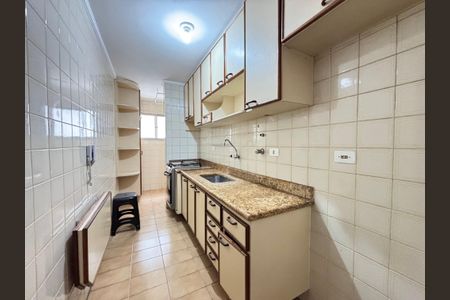 Apartamento para alugar com 55m², 2 quartos e 1 vagaCozinha