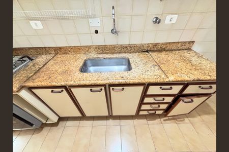 Apartamento para alugar com 55m², 2 quartos e 1 vagaCozinha