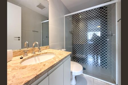 Banheiro Social de kitnet/studio para alugar com 1 quarto, 42m² em Paraíso, São Paulo