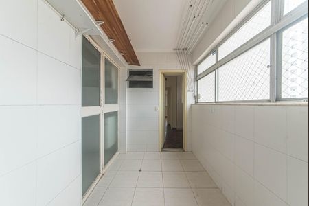Apartamento à venda com 92m², 3 quartos e 1 vaga Apartamento à venda com 92m², 3 quartos e 1 vagaLavanderia
