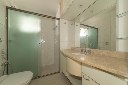 Apartamento à venda com 92m², 3 quartos e 1 vaga Apartamento à venda com 92m², 3 quartos e 1 vagaBanheiro