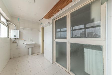 Apartamento à venda com 92m², 3 quartos e 1 vaga Apartamento à venda com 92m², 3 quartos e 1 vagaLavanderia