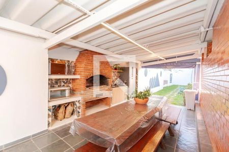 Apartamento à venda com 92m², 3 quartos e 1 vaga Apartamento à venda com 92m², 3 quartos e 1 vagaÁrea Comum