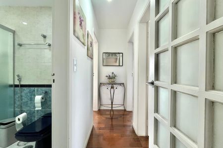 Apartamento à venda com 140m², 3 quartos e 2 vagasCorredor