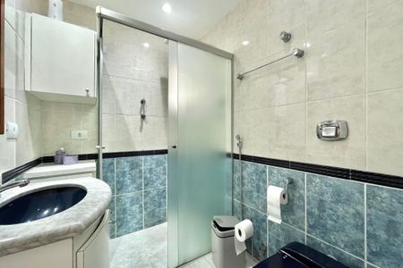 Apartamento à venda com 140m², 3 quartos e 2 vagasBanheiro