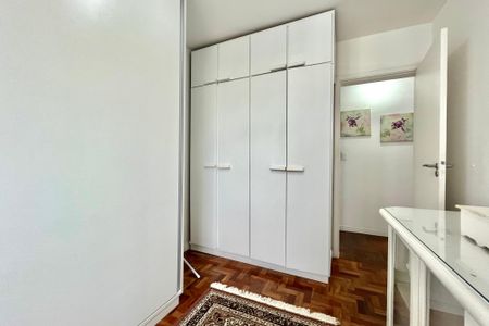 Apartamento à venda com 140m², 3 quartos e 2 vagasQuarto 3
