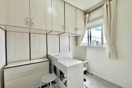 Apartamento à venda com 140m², 3 quartos e 2 vagasQuarto 2