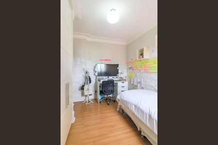 Apartamento à venda com 177m², 3 quartos e 4 vagasSuíte 2