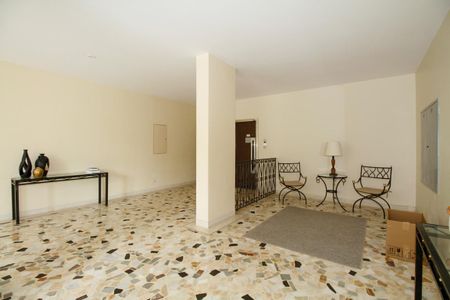 Apartamento para alugar com 145m², 2 quartos e 1 vaga Apartamento para alugar com 145m², 2 quartos e 1 vagaHall Social