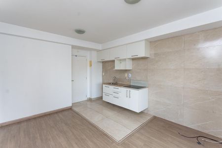 Apartamento à venda com 67m², 2 quartos e 1 vaga Apartamento à venda com 67m², 2 quartos e 1 vagaSala