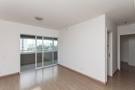 Apartamento à venda com 67m², 2 quartos e 1 vaga Apartamento à venda com 67m², 2 quartos e 1 vagaSala