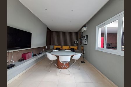 Apartamento à venda com 67m², 2 quartos e 1 vaga Apartamento à venda com 67m², 2 quartos e 1 vagaÁrea Comum