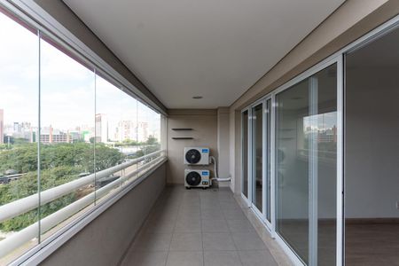 Apartamento à venda com 67m², 2 quartos e 1 vaga Apartamento à venda com 67m², 2 quartos e 1 vagaVaranda