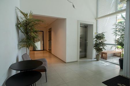 Apartamento à venda com 64m², 2 quartos e 1 vagaÁrea comum - Hall Social