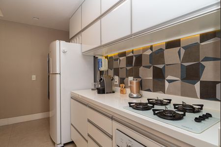 Apartamento à venda com 64m², 2 quartos e 1 vagaCozinha