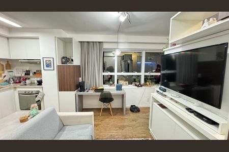 Sala de apartamento para alugar com 1 quarto, 40m² em Brooklin Paulista, São Paulo