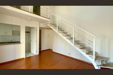 Sala de apartamento para alugar com 1 quarto, 47m² em Sumarezinho, São Paulo