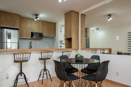 Sala de apartamento à venda com 2 quartos, 86m² em Vila Mascote, São Paulo
