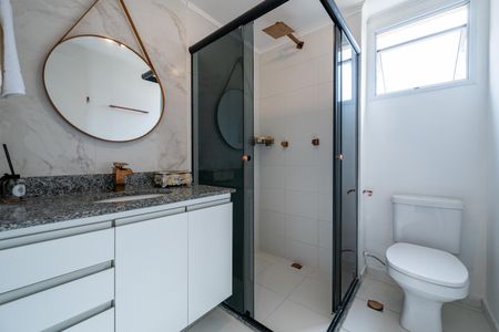 Apartamento à venda com 86m², 2 quartos e 2 vagas Apartamento à venda com 86m², 2 quartos e 2 vagasBanheiro da Suíte