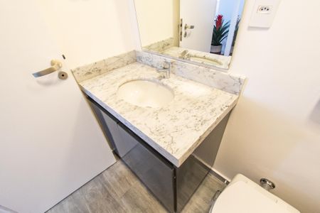 Apartamento para alugar com 60m², 1 quarto e sem vagaBanheiro