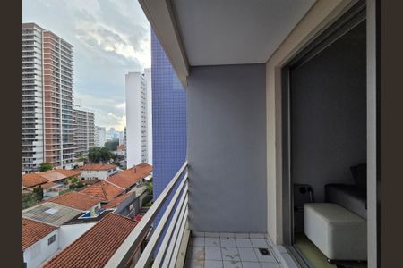 Apartamento para alugar com 78m², 3 quartos e 1 vagaVaranda