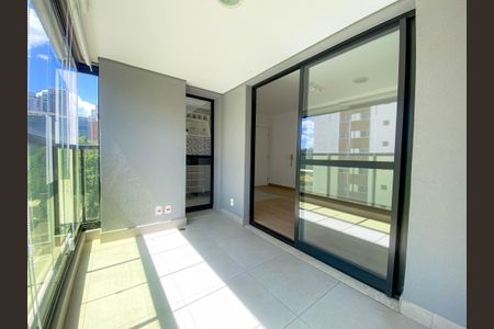 Apartamento para alugar com 41m², 1 quarto e 1 vagaVaranda