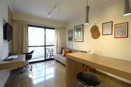 Apartamento à venda com 38m², 1 quarto e 1 vagaSala/Cozinha