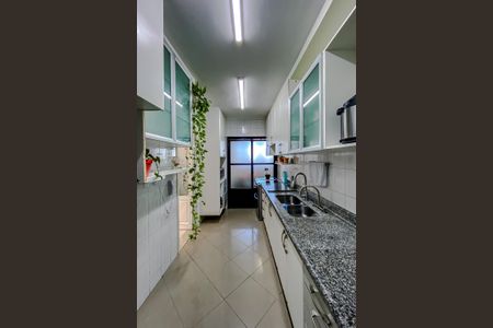 Apartamento à venda com 120m², 3 quartos e 3 vagasCozinha