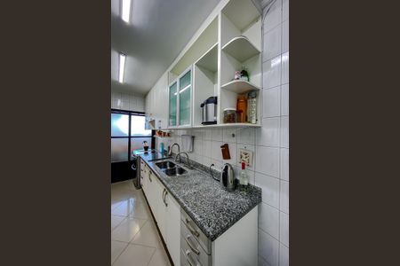 Apartamento à venda com 120m², 3 quartos e 3 vagasCozinha