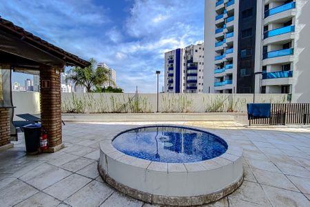 Apartamento à venda com 120m², 3 quartos e 3 vagasÁrea comum - Piscina