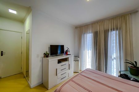 Apartamento à venda com 120m², 3 quartos e 3 vagasSuíte 1
