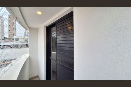 Apartamento para alugar com 55m², 2 quartos e 1 vagaVaranda da suíte