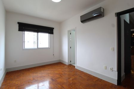 Quarto Suíte de apartamento à venda com 1 quarto, 65m² em Vila Nova Conceição, São Paulo