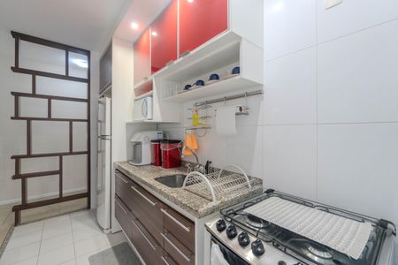 Apartamento para alugar com 76m², 2 quartos e 1 vaga Apartamento para alugar com 76m², 2 quartos e 1 vagaCozinha