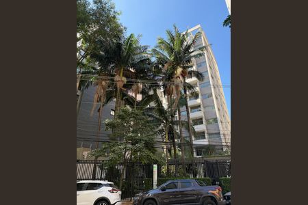 Apartamento para alugar com 180m², 3 quartos e 3 vagas Apartamento para alugar com 180m², 3 quartos e 3 vagasFachada