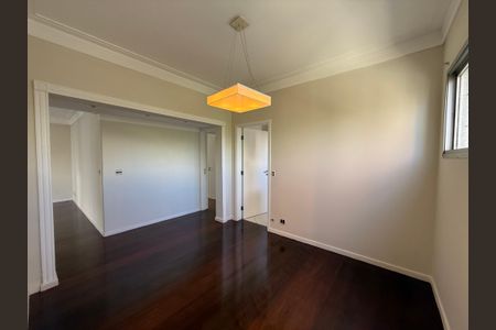 Apartamento para alugar com 3 quartos, 180m² em Higienópolis, São Paulo