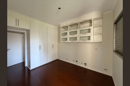 Apartamento para alugar com 180m², 3 quartos e 3 vagas Apartamento para alugar com 180m², 3 quartos e 3 vagasQuarto 2