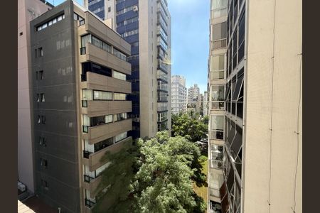 Apartamento para alugar com 180m², 3 quartos e 3 vagas Apartamento para alugar com 180m², 3 quartos e 3 vagasVista da Suíte
