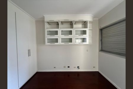 Apartamento para alugar com 180m², 3 quartos e 3 vagas Apartamento para alugar com 180m², 3 quartos e 3 vagasQuarto 2