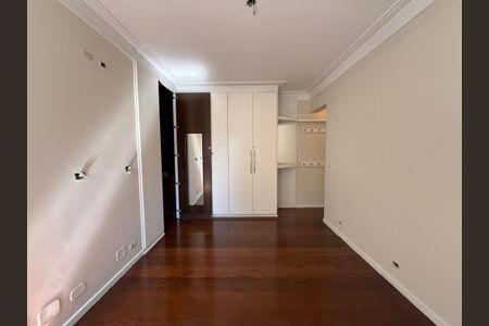 Apartamento para alugar com 180m², 3 quartos e 3 vagas Apartamento para alugar com 180m², 3 quartos e 3 vagasSuíte