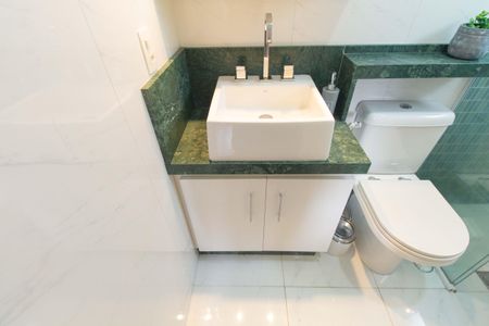 Apartamento à venda com 71m², 3 quartos e 1 vagaBanheiro da Suíte