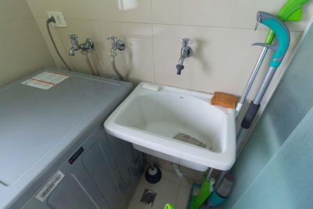 Apartamento à venda com 71m², 3 quartos e 1 vagaÁrea de Serviço