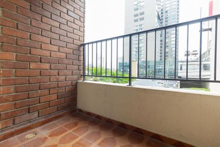 Apartamento para alugar com 56m², 2 quartos e 1 vaga Apartamento para alugar com 56m², 2 quartos e 1 vagaVaranda