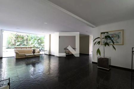 Apartamento para alugar com 125m², 3 quartos e 2 vagas Apartamento para alugar com 125m², 3 quartos e 2 vagasHall