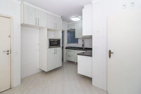 Apartamento para alugar com 125m², 3 quartos e 2 vagas Apartamento para alugar com 125m², 3 quartos e 2 vagasCozinha