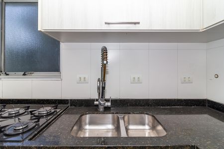 Apartamento para alugar com 125m², 3 quartos e 2 vagas Apartamento para alugar com 125m², 3 quartos e 2 vagasCozinha