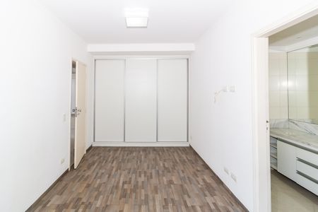 Apartamento para alugar com 125m², 3 quartos e 2 vagas Apartamento para alugar com 125m², 3 quartos e 2 vagasSuíte