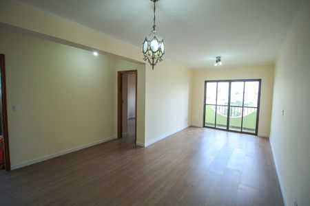 Sala de apartamento para alugar com 3 quartos, 128m² em Vila Bertioga, São Paulo